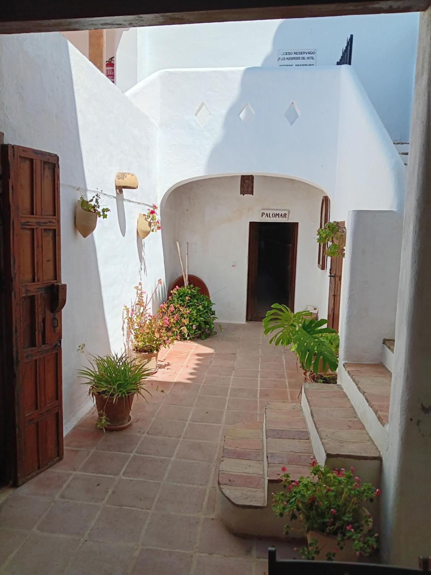 El Palomar De La Brena Hotell Barbate Exteriör bild